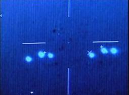 Mexíkóski herinn myndar UFO. Sjáið mynbandið