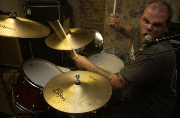 IRON LUNG