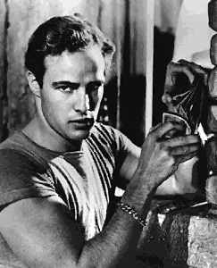Marlon Brando látinn