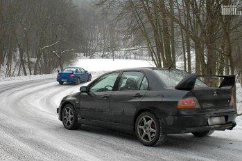 EvoVIII eða Impreza STI?