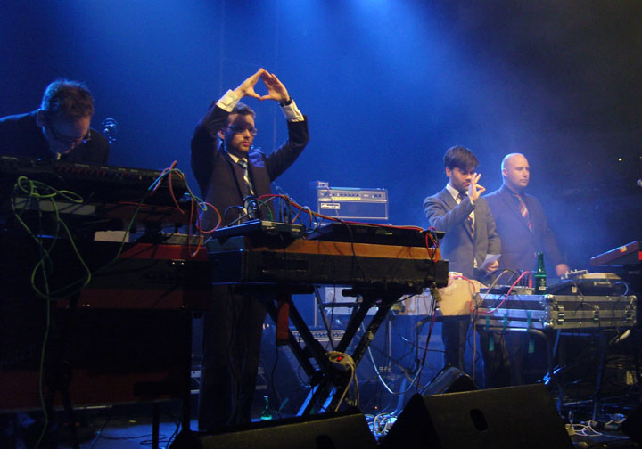 Apparat Organ Quartet