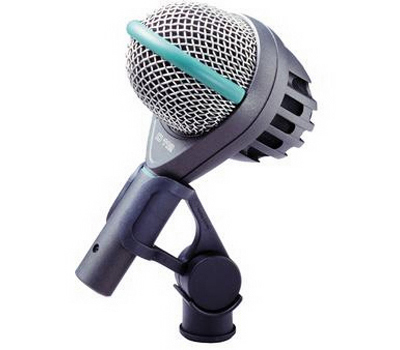 AKG D112