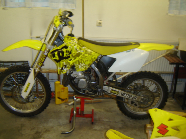 Suzuki RM 125