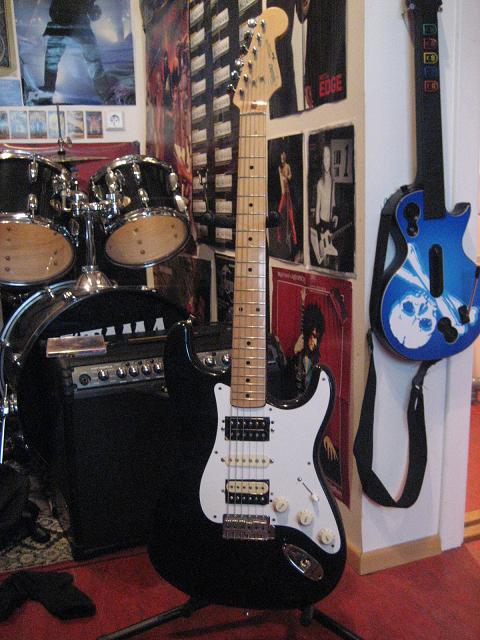 Squier Stratocaster