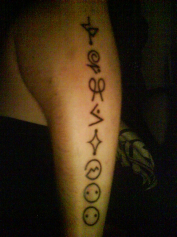 Fyrsta tattúið!