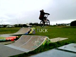 smá tuck