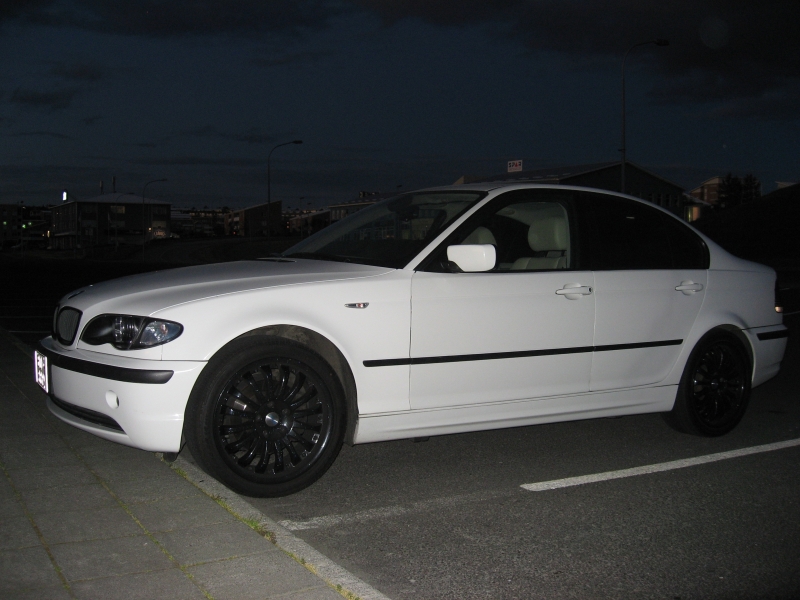 BMW 325i E46 (2005)