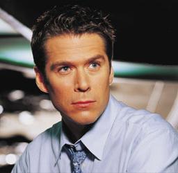 Tvö viðtöl - við Alexis Denisof - á íslensku