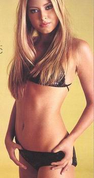 Holly Valance - Flick Scully (Bio)