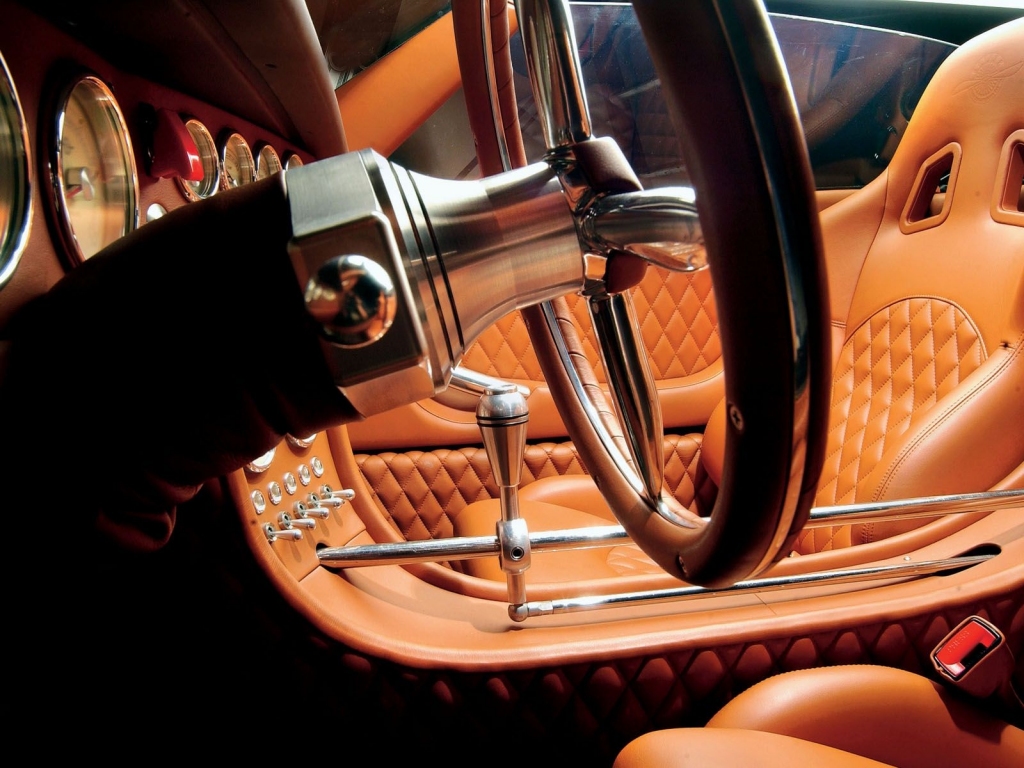 SPYKER C8 LAVIOLETTE 02' mynd4