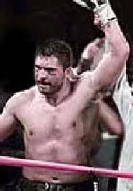 Johnny Ruiz Bestur í Boxinu
