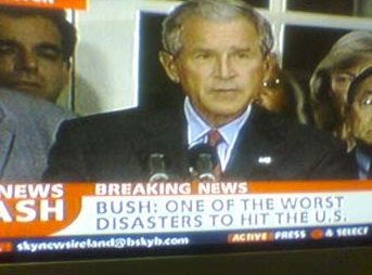 Bush tjáir sig um Katarínu