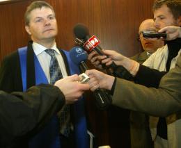 Sannleikurinn á bakvið baugsmálið og Illuminati