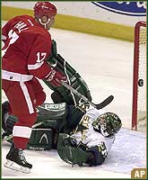 Red Wings og Stars gera jafntefli