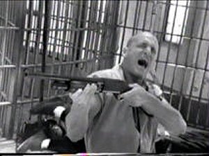 "Ef einhver mynd á skilið bann, þá er það þessi mynd" - Natural Born Killers