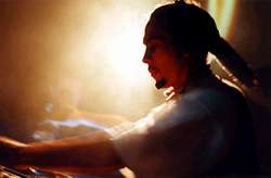 RONI SIZE @ NASA 19. APRIL.