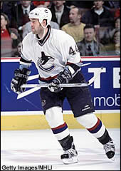 Todd Bertuzzi hlýtur vikulegan heiður.