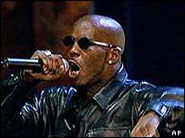 DMX handtekinn fyrir blótsyrði............