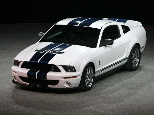 FORD MUSTANG SHELBY GT 500