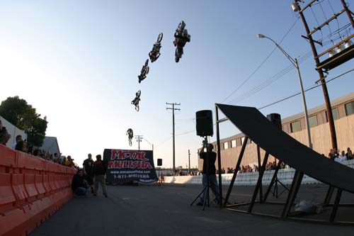 Backlip