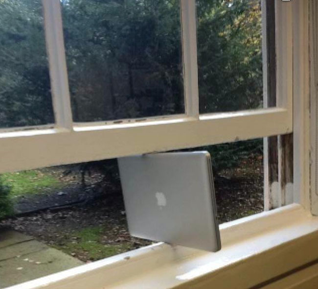 Mac now supports windows.